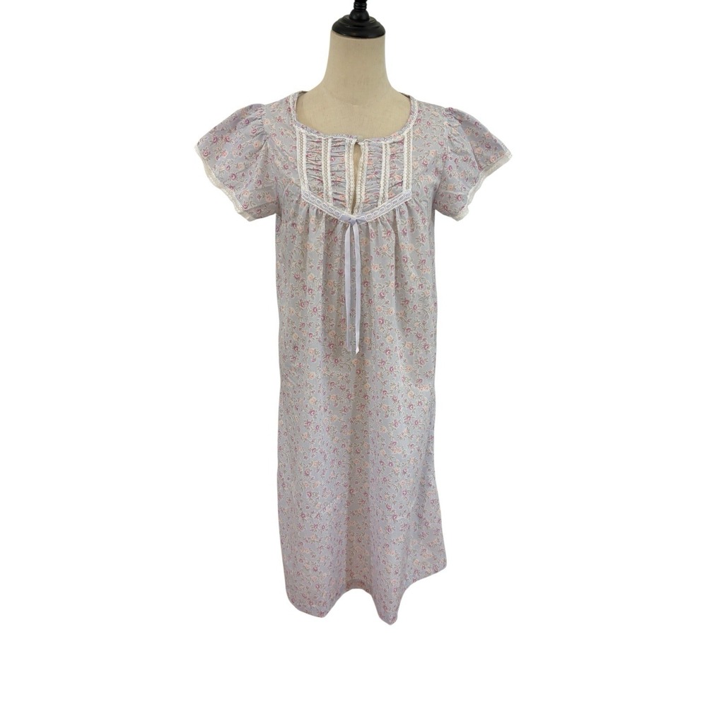 Vtg Barbizon Nightgown Small Petite Soft Purple Floral Lace‎ Trim Cottagecore